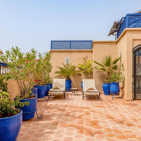 Riad Awinati Location Privatisee ,Piscine Chauffee , Beau Rooftop Marrakesh Bagian luar foto