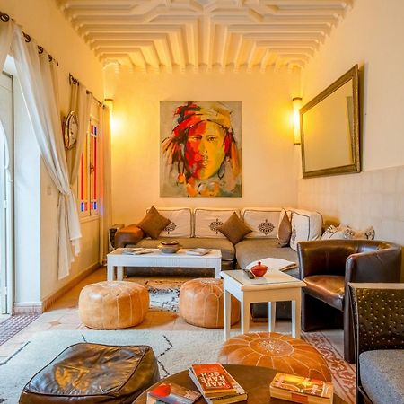Riad Awinati Location Privatisee ,Piscine Chauffee , Beau Rooftop Marrakesh Bagian luar foto