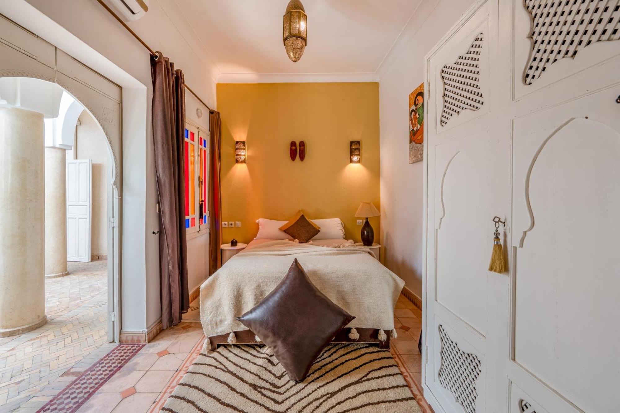 Riad Awinati Location Privatisee ,Piscine Chauffee , Beau Rooftop Marrakesh Bagian luar foto