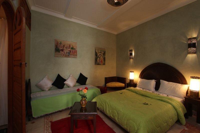 Riad Awinati Location Privatisee ,Piscine Chauffee , Beau Rooftop Marrakesh Bagian luar foto