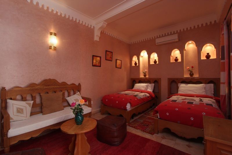 Riad Awinati Location Privatisee ,Piscine Chauffee , Beau Rooftop Marrakesh Bagian luar foto